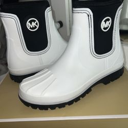 Michael Kors Montaigne Faux Shearling-Lined PVC Rain Soots