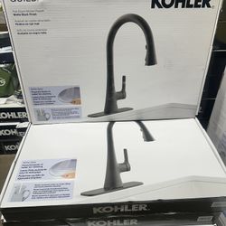 Elmbrook Single-Handle Pull-Down Sprayer Kitchen Faucet in Matte Black