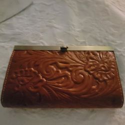 PATRICIA NASH WALLET