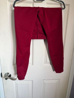 Denizen from Levi’s High-Rise Ankle Skinny Jeans in Burgundy / Deep Red