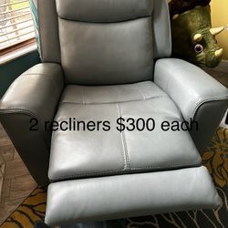 Blue Manual Recliners 