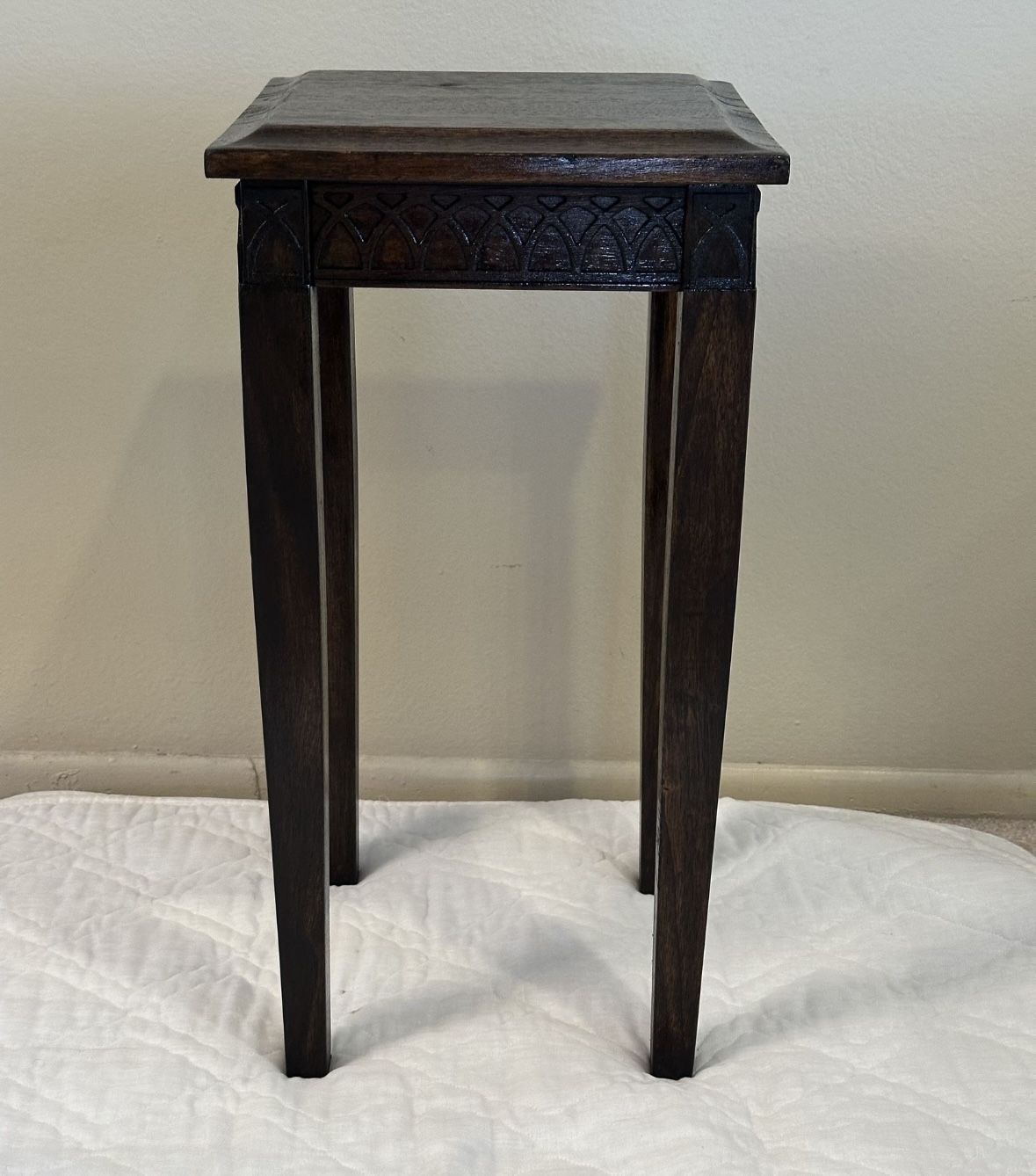 Antique Sturdy Solid Wood Dark Walnut Ornate Side Table Plant Statue Stand