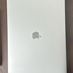 2019 MacBook Pro 16 inch i9 2.3 GHz 64 GB 1TB