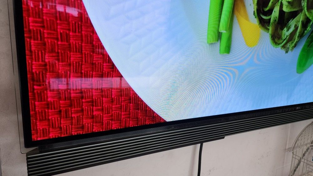 LG OLED TV - OLED65E6P