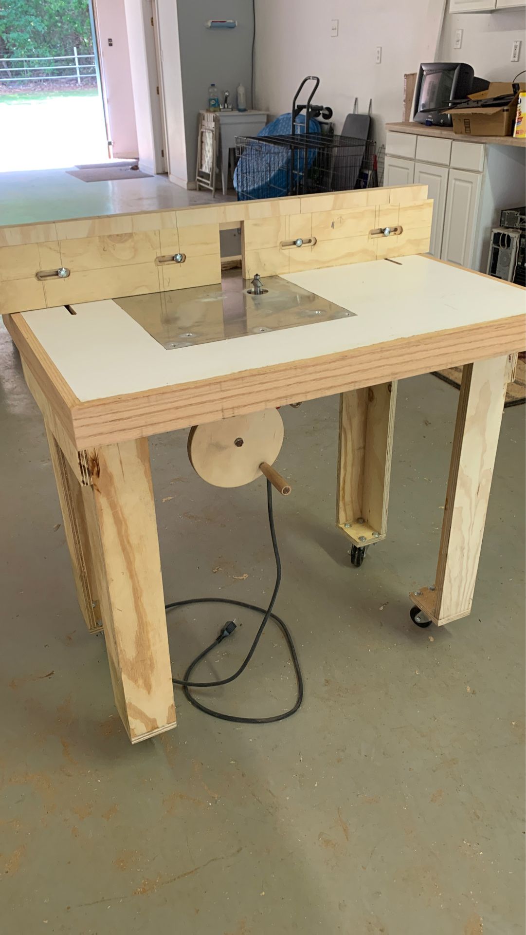 3 hp Milwaukee Router and Table