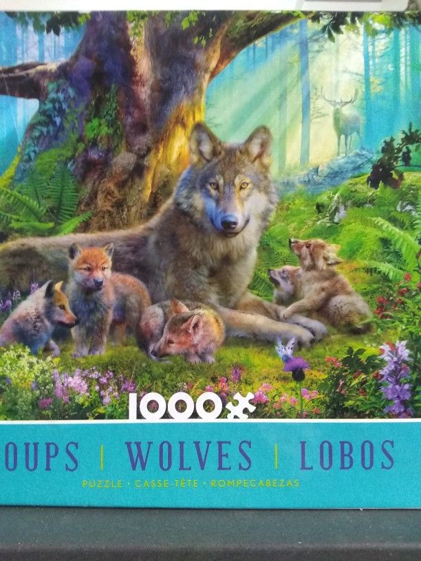 2 1,000 Piece Wolf Puzzle