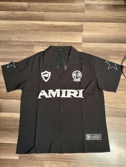A black shirt