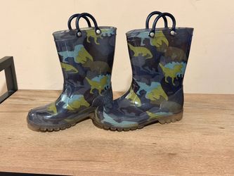 Kids raining boots