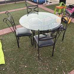 Glass Round Dining Table (4) Chair 