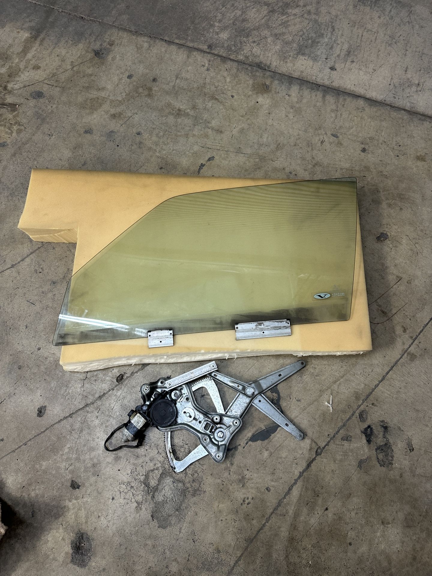 BMW E30 Coupe Driver Side Window