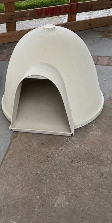 Medium Size Dogloo House