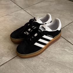 Adidas Gazelle Bold woman’s size 6