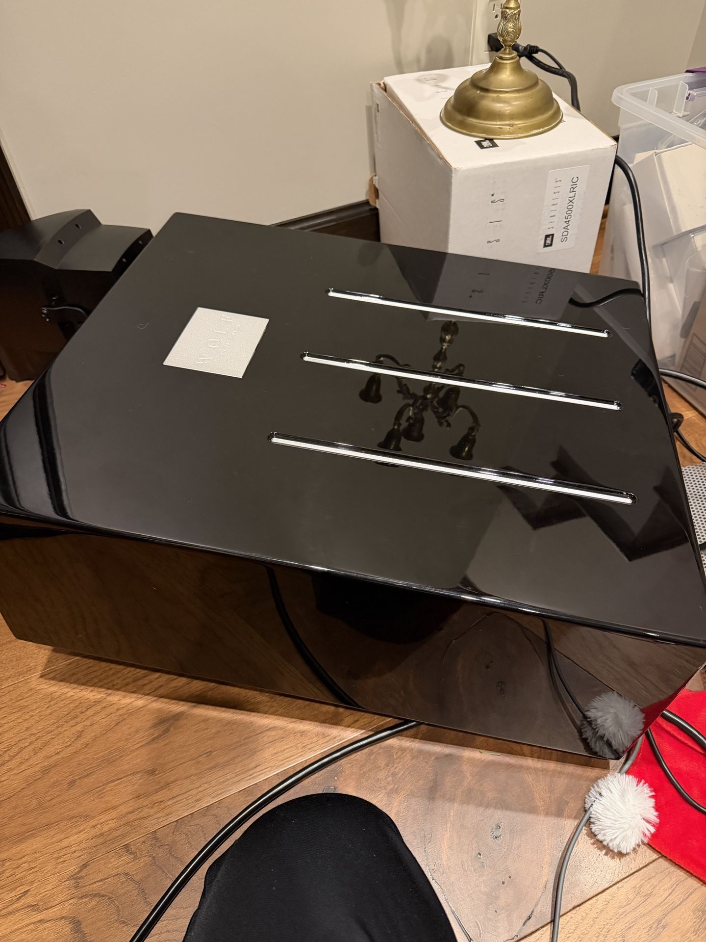 Wolf Cinema Projector With Animorph Lense. *not Turning On*