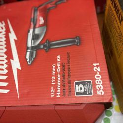 Milwaukee New 1/2" Hammer 
