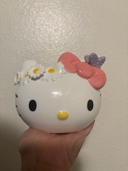HK Flower Vase