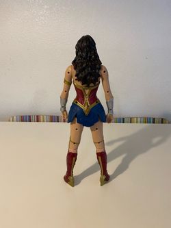 19” Wonder Woman Action Figure