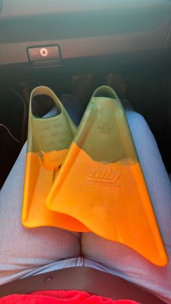 Ally Floating Swim Fins
