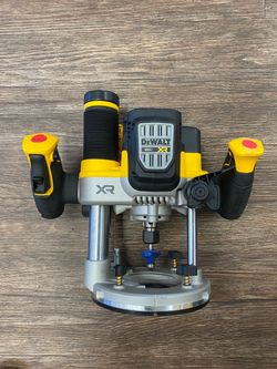 DeWalt 20V XR Cordless Plunge Router