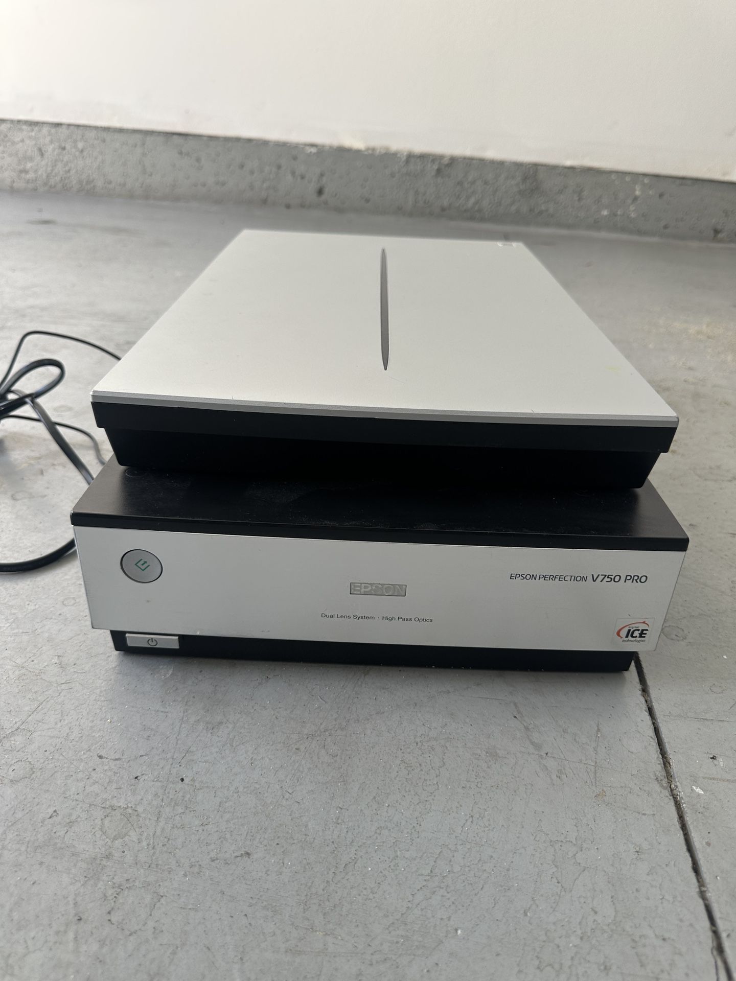 EPSON PERFECTION V750 PRO