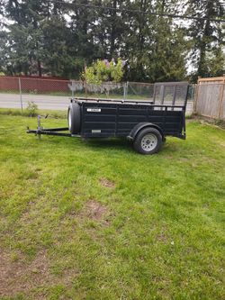 5 x8 foot utility trailer  metal walls