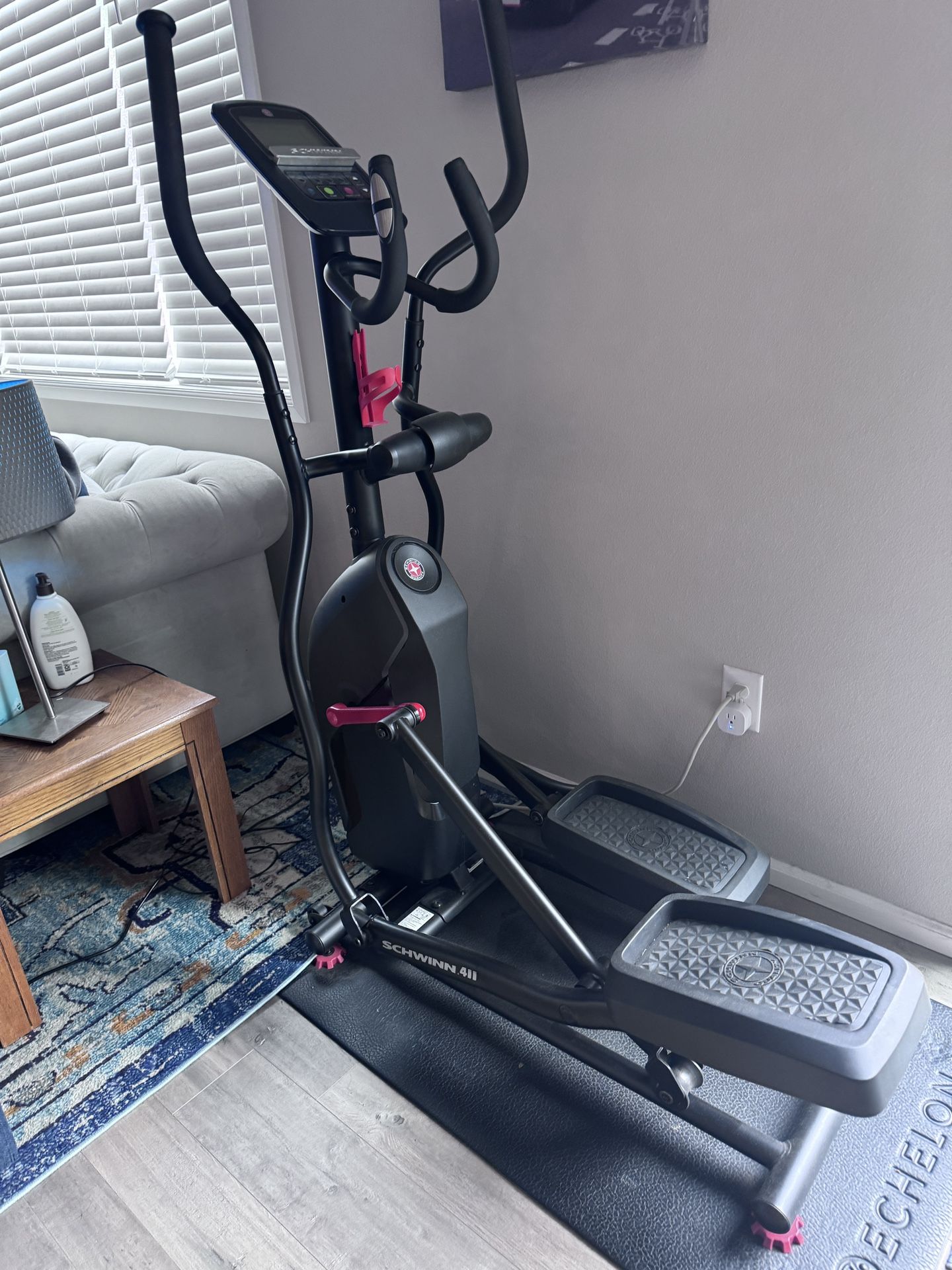 Schwinn 411 Elliptical