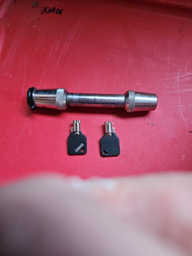 Trimax Locks - Wyers Products Universal Receiver Lock