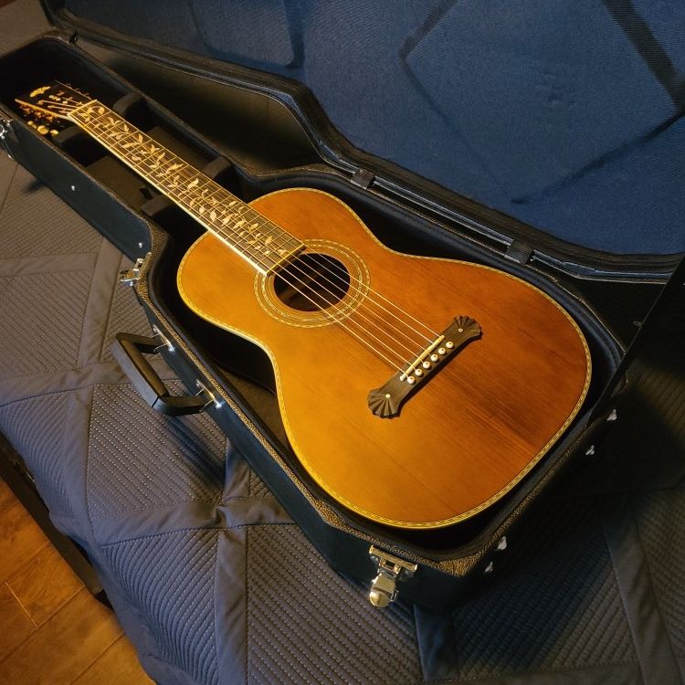 Washburn R320SWRK parlor guitar