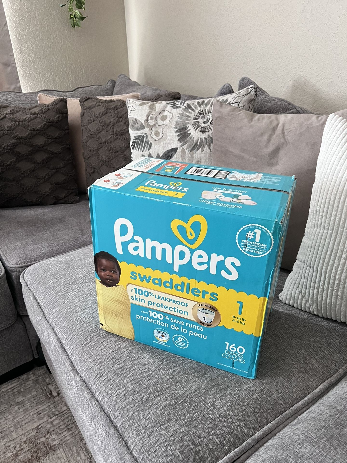 Pampers Swaddlers 160 Count Size 1