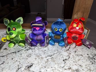 Fnaf Collection Five Nights At Freddys LOT  of 4 Plushies