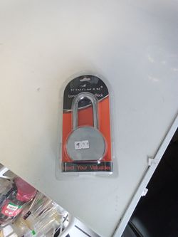 Big shackle padlock