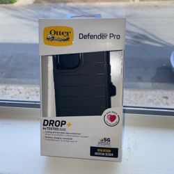 Apple iPhone 12 Mini Otterbox Defender Pro Case