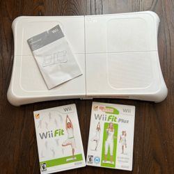 Nintendo Wii Balance Board Wii Fit & Fit Plus Video Game Bundle RVL-021 Tested