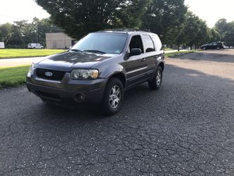 2005 Ford Escape limited