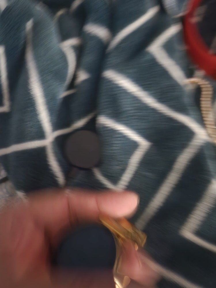 Galaxy Active 2 Smart Watch ! With Gold Braclet