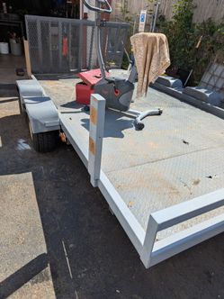 Flat landscape trailer