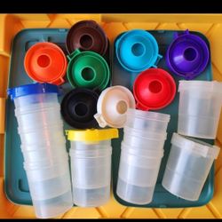 No Spill Paint Cups,  12