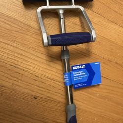 New adjustable hand roller for final flooring and laminate