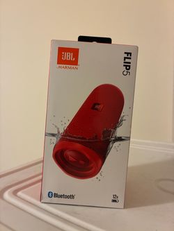 JBL Flip 5 Bluetooth Speaker Red