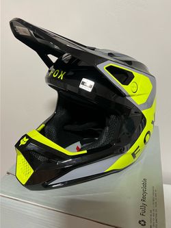 Fox V1 Youth MIPS MOTOCROSS Helmet