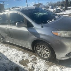 2014 Toyota Sienna