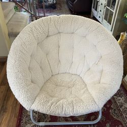 Pottery Barn Sherpa Ivory Hang-A-Round Chair 