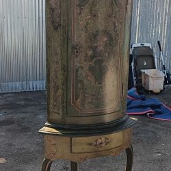 2 PC Antigue CABINET 