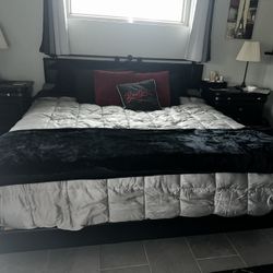 King Size Floating Bed Frame