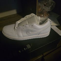 Jordan 1 Low