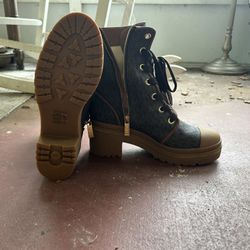 Michael Kors Boots