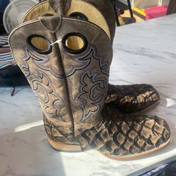Cowboy boots