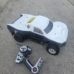 RC Car Losi TEN-SCTE 1/10 Scale 4WD RTR Short Course Truck