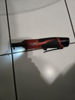Milwaukee Cordless 3/8 Ratchet Tool