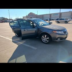 Car 2009 Kia Optima 