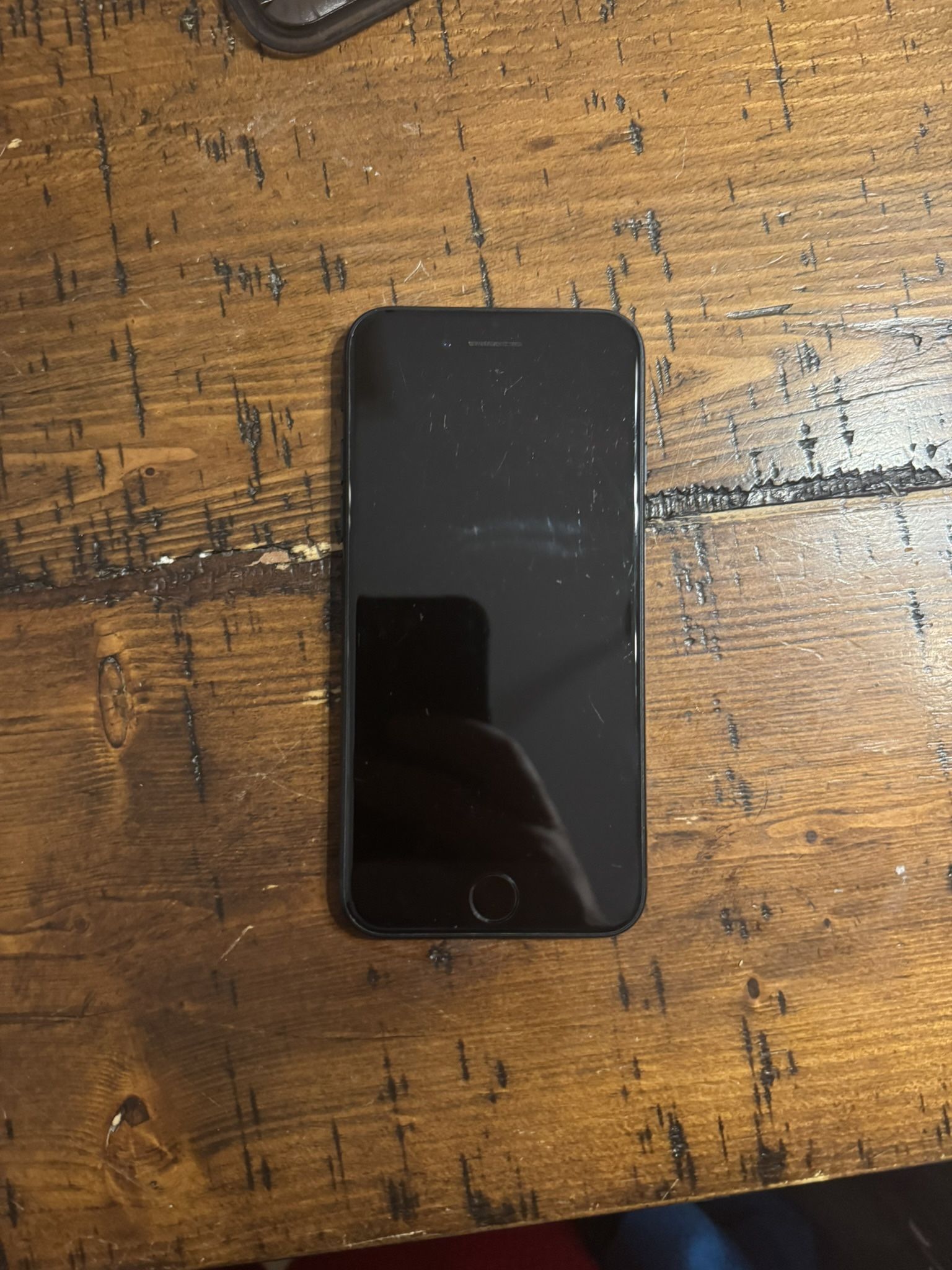 iPhone SE 3rd Gen 64 GB Unlocked